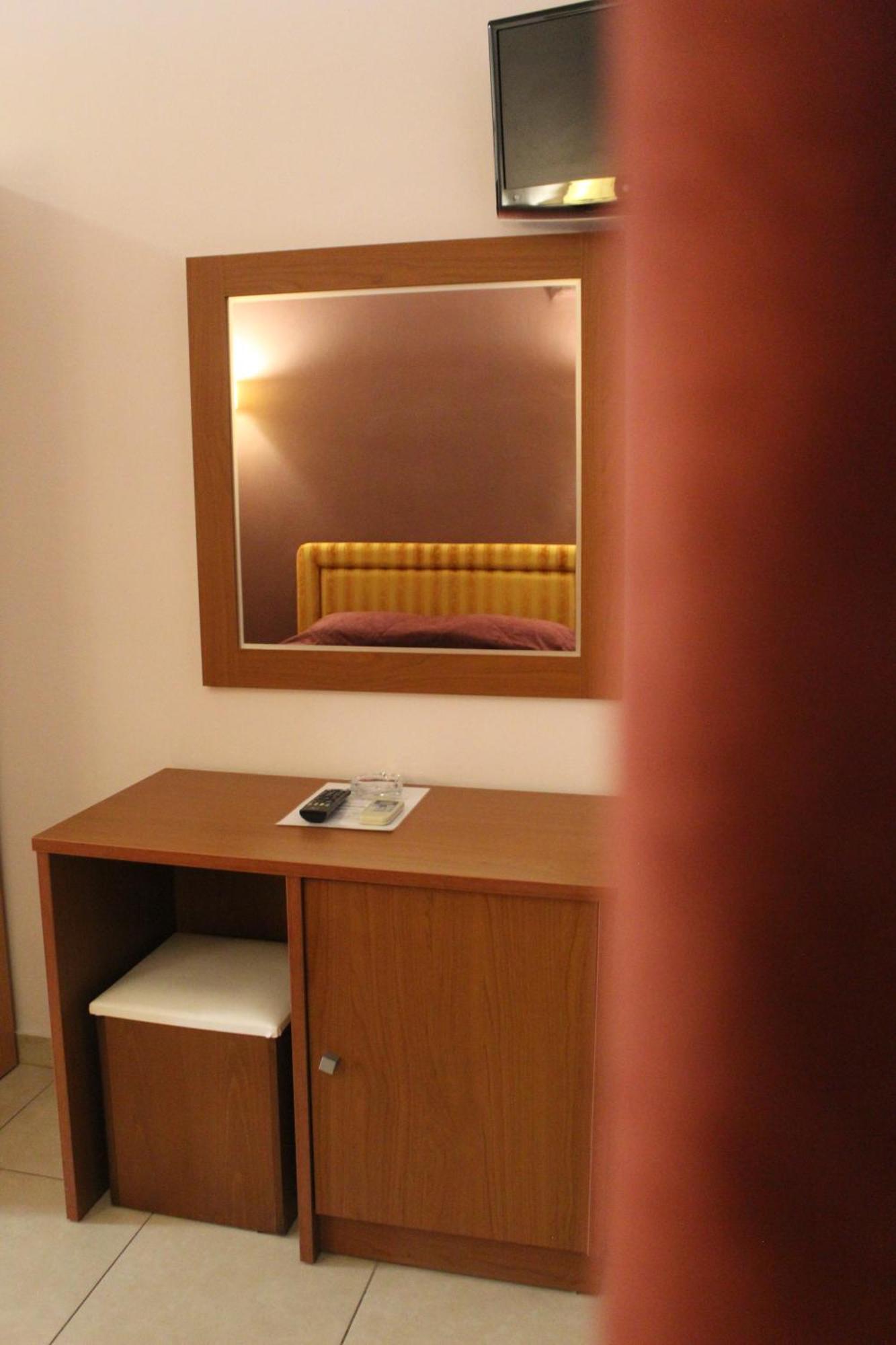 Hotel Apanema Vivári Habitación foto